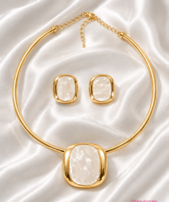 Conjunto folheado à ouro perolado